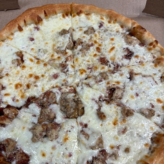 Steak or Chicken Pizza.